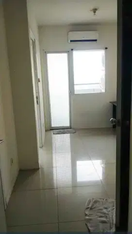 DIJUAL APARTEMEN GREEN PRAMUKA 2 KMR KOSONG ALL IN NEGO