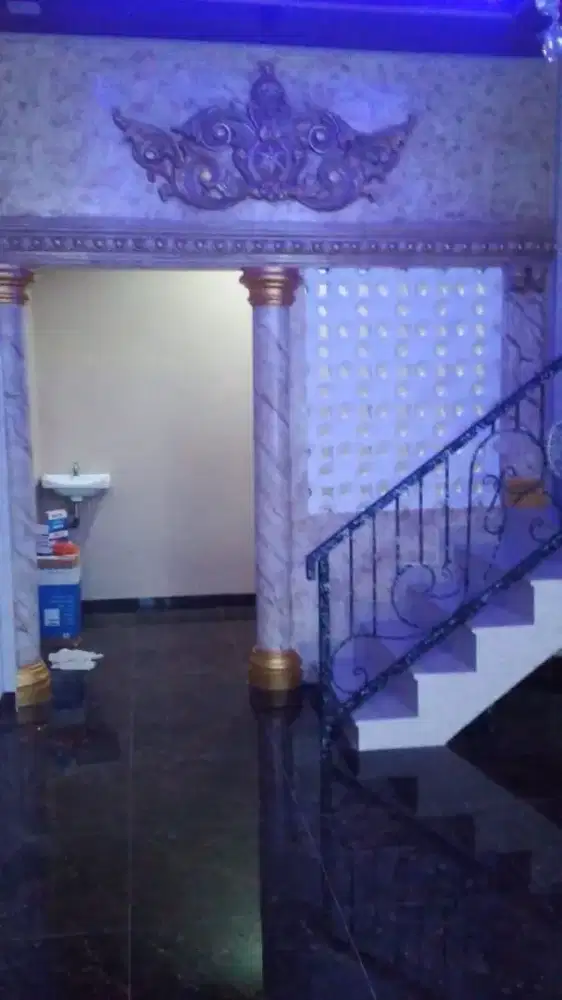 Tukang cat berpengalam