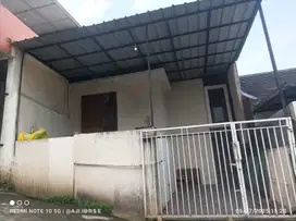 Dijual rumah minimalis dalam komplek ujung berung kodya