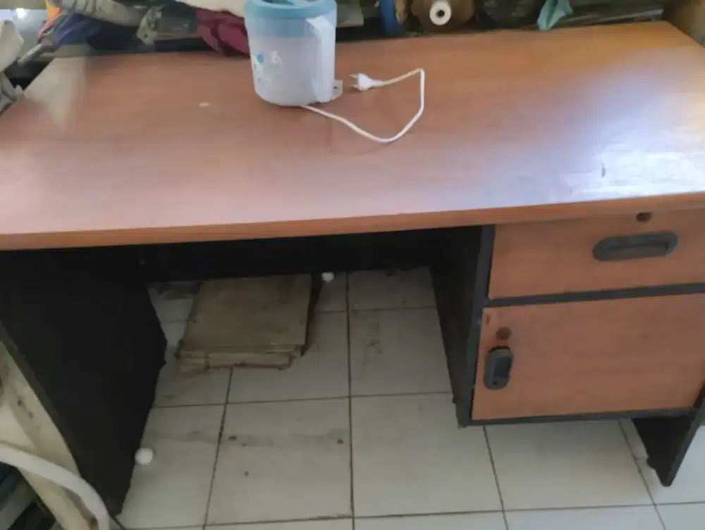 Meja kerja atau belajar ukuran 1,2mx60cm