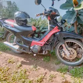 Di jual motor Kaze th.2003