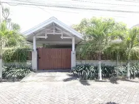 RUMAH MANYAR FURNISH, SIAP HUNI
