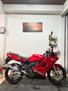 Kawasaki ninja rr old 2012