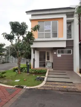 Turun Harga Khusus Bulan Ini! Rumah Compact di Cluster Martinez