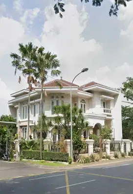 Rumah 2 Lantai Bagus HGB di Citraland Utama Bisa Untuk Komersil