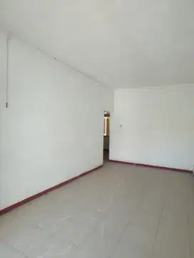DiSewakan Rumah Darmo Satelit Indah,5 menit ke Margomulyo
