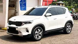 Tdp50JT Kia Sonet 1.5 AT Premier 5 seater AT putih 2021 Sunroof