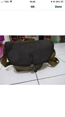 Tas buat camera atau lensa