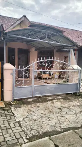 Di jual cepat rumah permanen