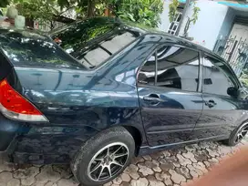 Mitsubishi Lancer 2004 Bensin