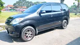 Di Jual Daihatsu Xenia Li
