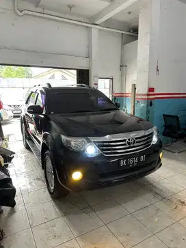 (Dp40jt) Toyota Fortuner G Matic Diesel 2012 Murah