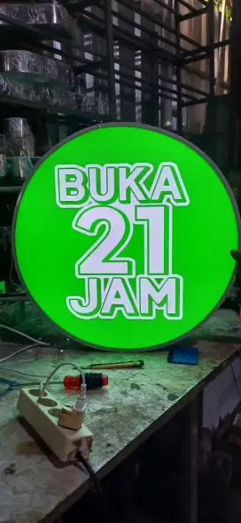 Neon box bulat 2 sisi murah meriah