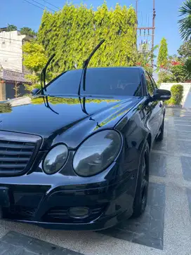 Mercedes Benz E200 Kompressor AT
