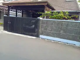 Dijual Rumah Siap Huni 1.5 Lantai di Jl Kembar BKR