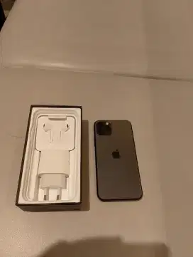 Iphone 11 pro max 256gb mulus masih baru