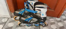 Sepatu Roda Dewasa Size 39-42
