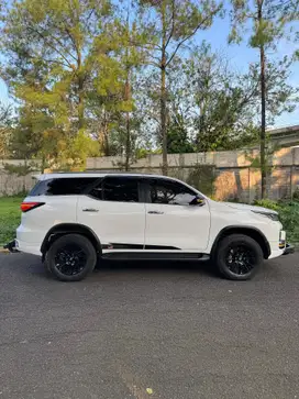 Toyota Fortuner 2.8 GR 2023 Antiq.