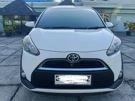 Toyota Sienta V 2018 Putih  DP 17jt