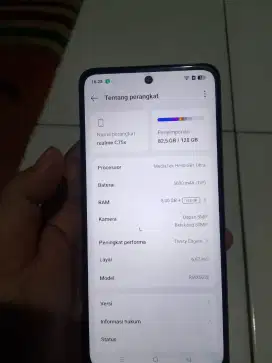 Realme c75x ram 8+8/128
Full set  pemakaian baru 1 bulan