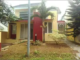 Rumah Dijual Di Graha Taman Pelangi, BSB, Semarang