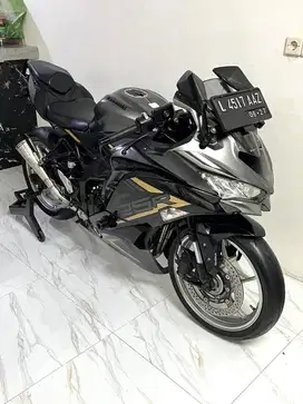 ZX25R ABS QS BAGUS TERAWAT