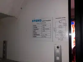 Showcase Minuman STEKO