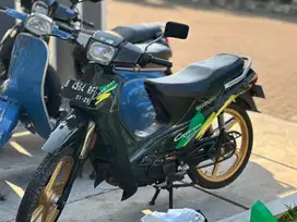 Suzuki Crsytal 1993 Seger