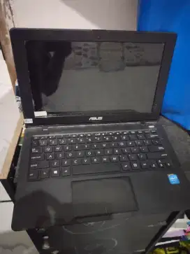 Jual laptop matot