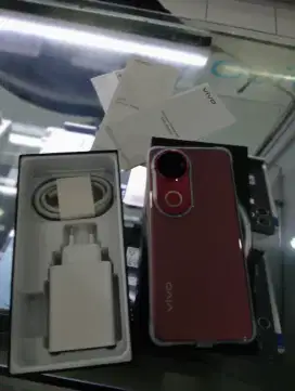 Hp Vivo v50 kondisi 95 persen
