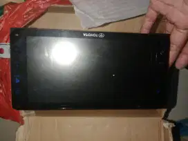 layar tv innova