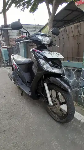 Bismillah jual yamaha mio thn 2010