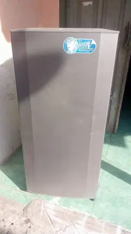 Kulkas 1 pintu  LG