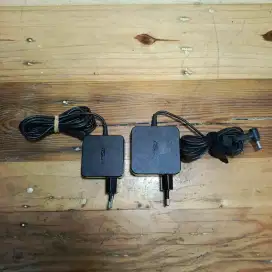 Charger laptop Asus berbagai tipe