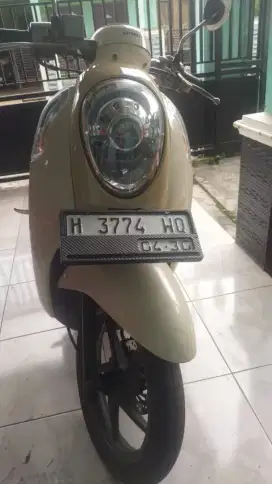honda scoopy 2015
