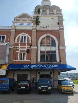 DISEWA RUKO GANDENG