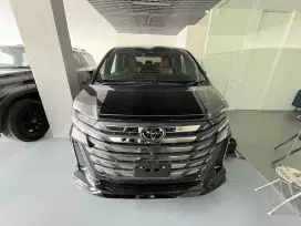 Toyota Vellfire HEV VIP 2024