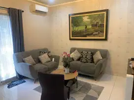 Dijual Cepat Rumah di Cluster Advand Summarecon Karawang Full Furnishe