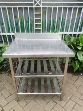 Meja 3 susun ukuran 81x65x85