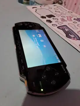 Psp 2000 like new masih mulus 16 gb