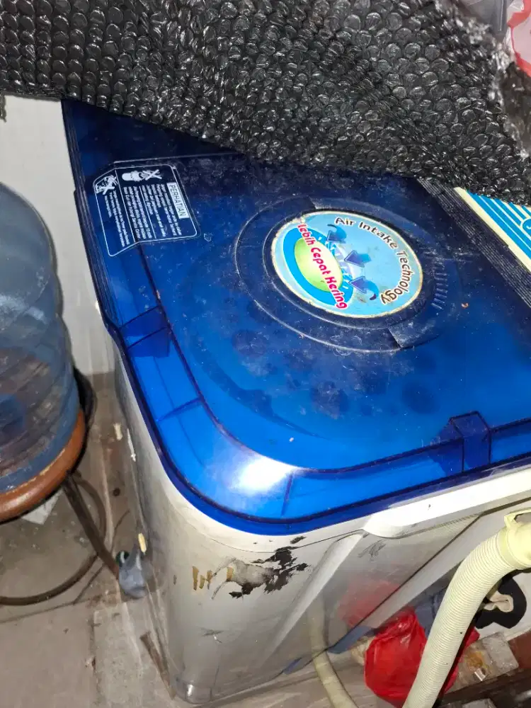 Mesin cuci sanyo thn 2012