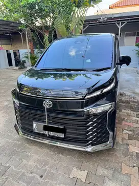 Voxy 2022 (Model Baru)