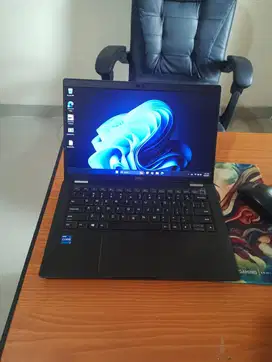 laptop kerja sekolah siap pakai