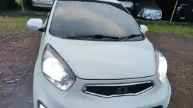 Picanto 2012 type tertinggi