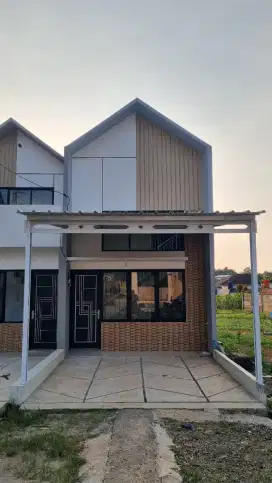 RUMAH 300jutaan 2 LANTAI DEPOK