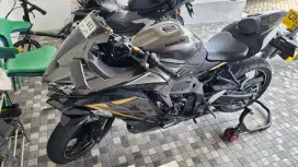 DIJUAL KAWASAKI ZX25R ABS QS GREY LOW KM