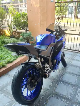 Jual yamaha R15 v3 2021 bekas