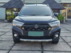 Suzuki ertiga xl7 alpha hybrid at 2024 hitam
