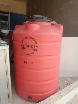 Toren air ukuran 600 liter