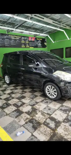 JuaL mobiL suzuki ertiga gL matic 2013